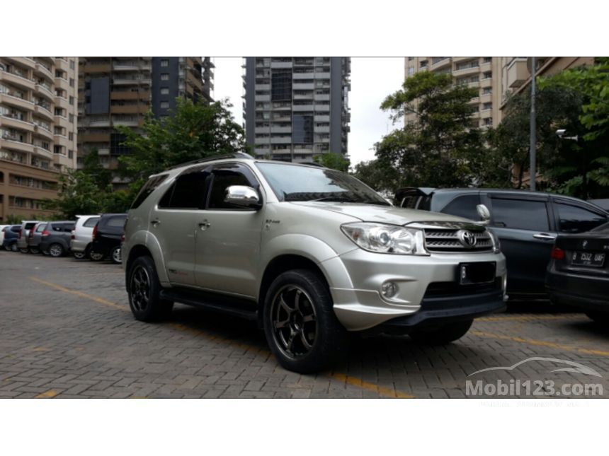 Toyota Fortuner 2010 G Luxury 2.7 di DKI Jakarta Automatic 