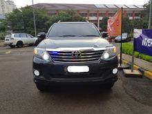 2012 Toyota Fortuner 2.7 G Luxury SUV hitam pajak panjang siap pakai