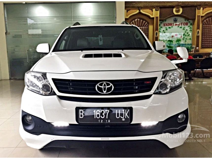 Jual Mobil  Toyota Fortuner 2014 G TRD 2 5 di Jawa Barat 