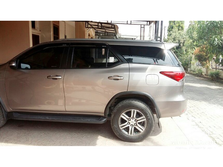 Jual Mobil Toyota Fortuner 2016 SRZ 2.7 di Sumatera Utara 