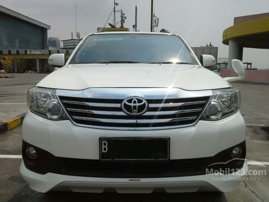 Jual Mobil Toyota Fortuner 2013 TRD G Luxury 2.7 di DKI 