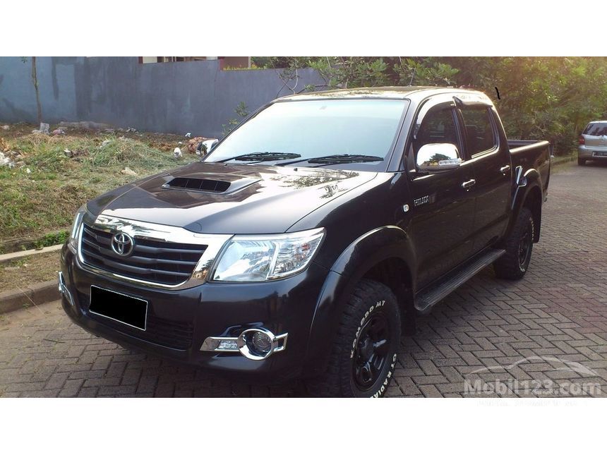 Toyota Hilux 2013 E 2.5 di Jawa Barat Manual Pick-up Hitam 