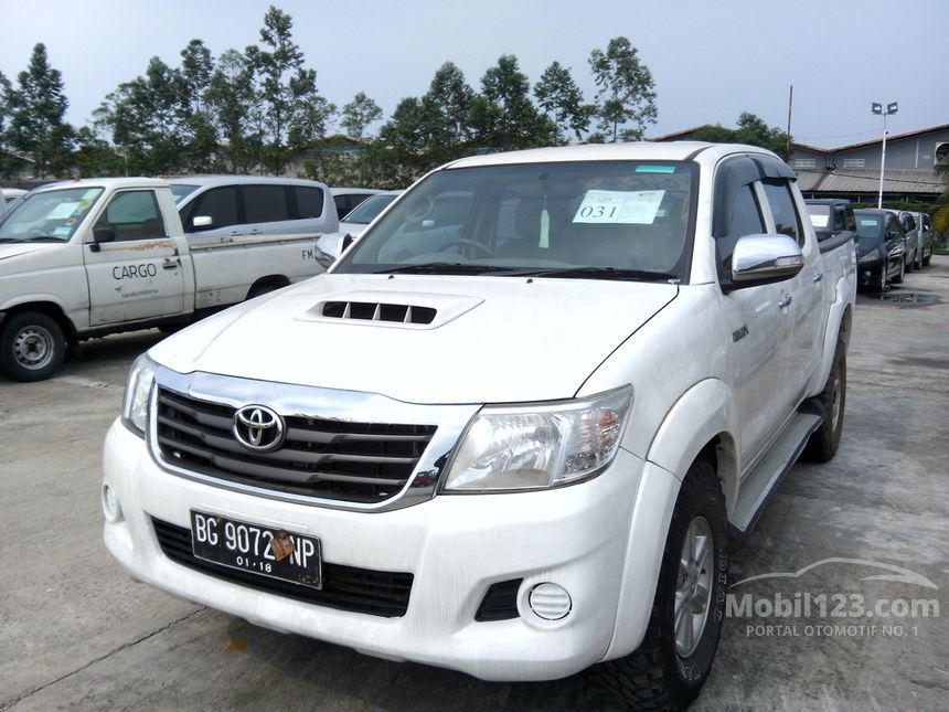 Jual Mobil  Toyota  Hilux  2012 G 2 5 di Banten Manual Pick  