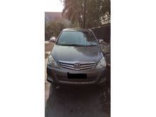 2010 Toyota Innova 2.5 MPV Minivans Kondisi Sangat Bagus & Terawat