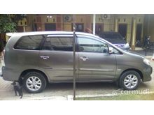 2010 Toyota Innova 2.0 MPV Minivans