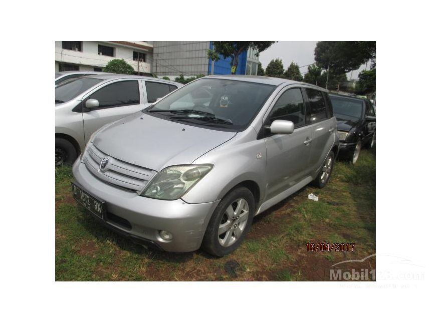 Jual Mobil Toyota IST  2004 1 3 di DKI Jakarta Automatic 