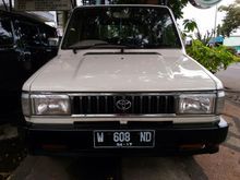 Toyota Kijang 1.8 MT 1996 di Malang