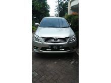 Mobil Terawat Harga Terjangkau Kijang Innova 2011 2.0 matic