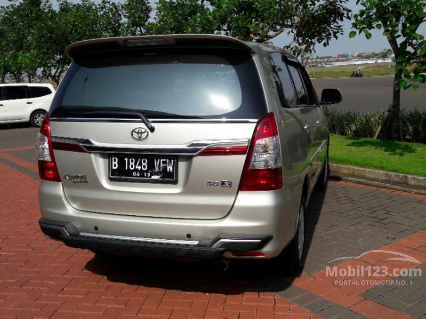 Daftar Harga Mobil Toyota Kijang Innova Terbaru 2014 