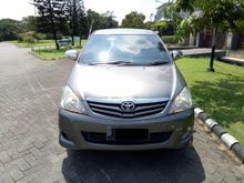 Jual Cepat Toyota Kijang Innova G 2.0 2011 Abu Abu Metalik,Terawat orisinil