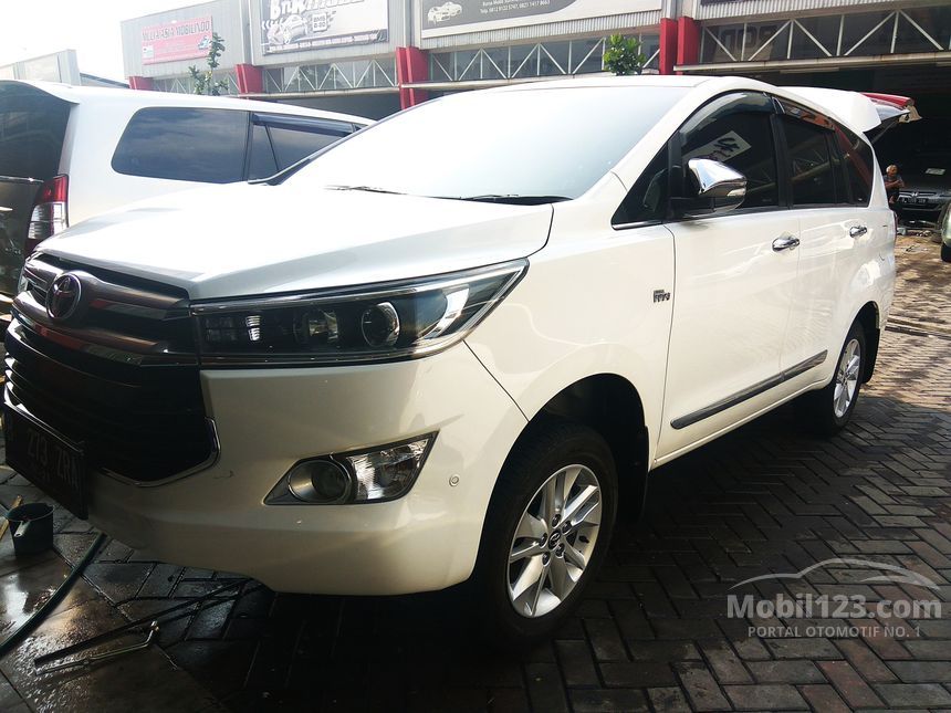 Jual Mobil Toyota Kijang Innova 2016 Q 2.0 di Banten 