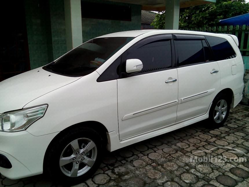 Jual Mobil  Toyota Kijang Innova  2013 V Luxury 2 0 di 