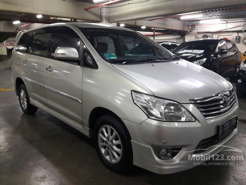 Toyota Kijang Innova  2013 V Luxury 2 0 di DKI Jakarta 