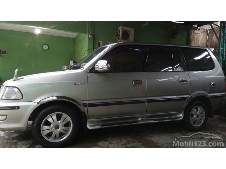 Jual Mobil Toyota Kijang 2003 LGX 1.8 di Jawa Barat Manual 