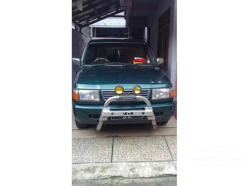 Jual Mobil  Toyota  Kijang  1997 LSX  1 8 di Jawa Barat Manual 