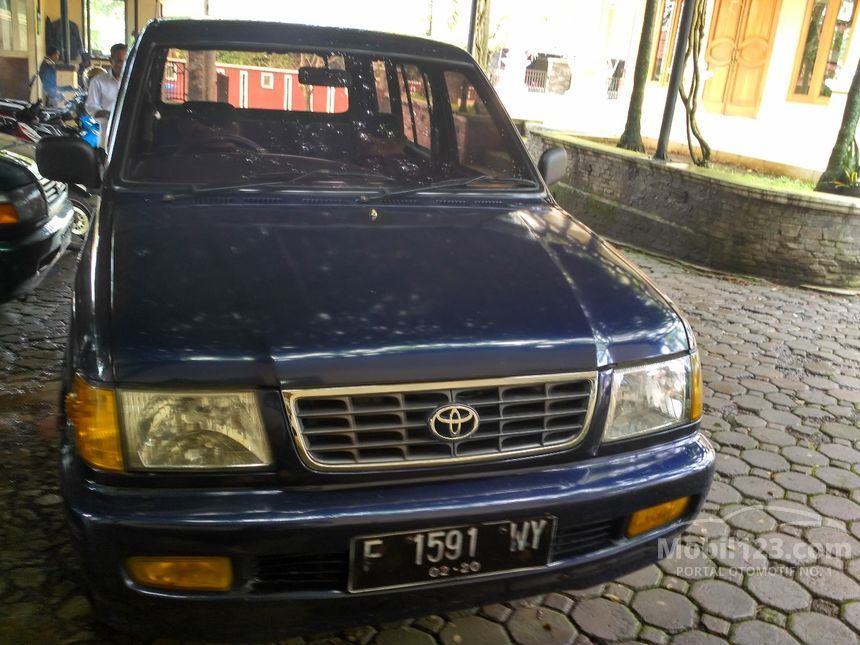 Jual Mobil Toyota Kijang 2000 LGX 1.8 di Jawa Barat Manual 