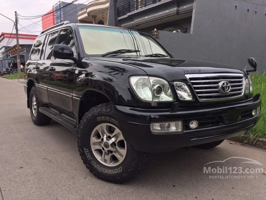  Toyota  Land  Cruiser  2001 4 7 di DKI Jakarta Automatic SUV 