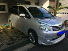 2013 Toyota NAV1 2.0 Luxury V MPV