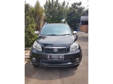 2011 Toyota Rush 1.5 S ( STNK Feb 2012 )
