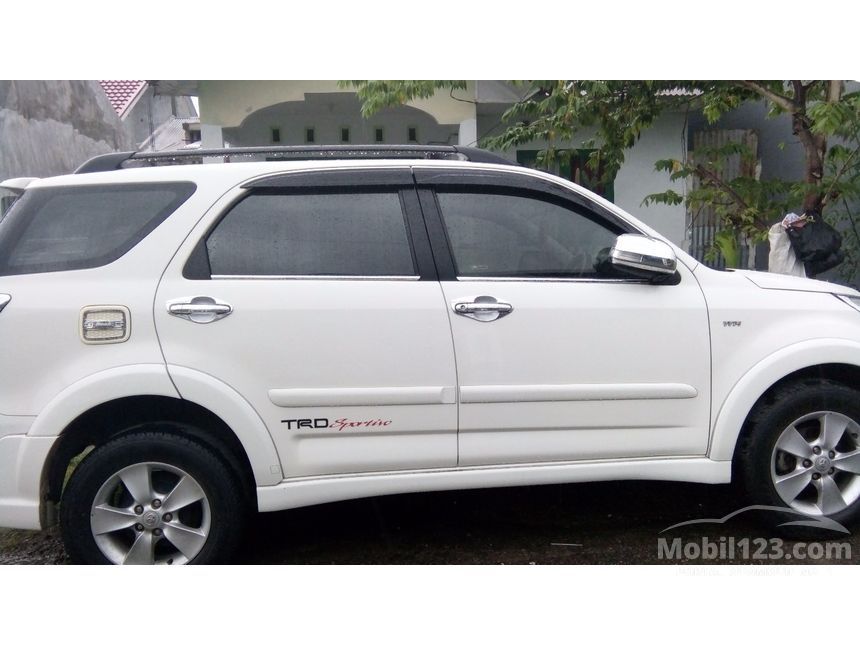 Jual Mobil Toyota Rush 2014 TRD Sportivo 1.5 di Sumatera 