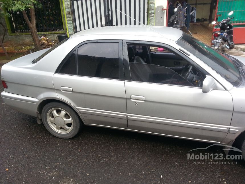 Jual Mobil  Toyota Soluna  2000 GLi 1 5 di Jawa Barat 