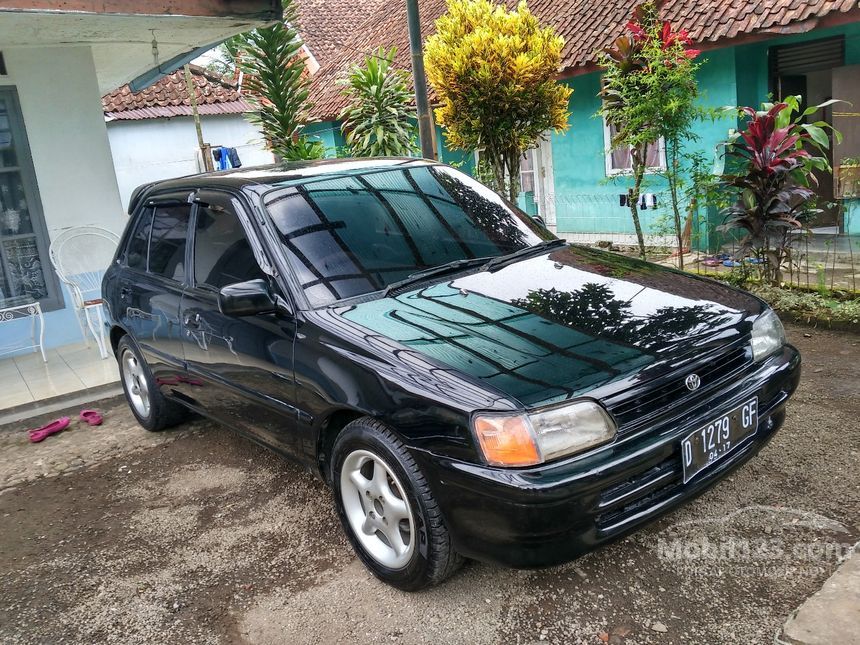 Jual Mobil  Toyota  Starlet  1992 1 3 di Jawa Barat Manual 