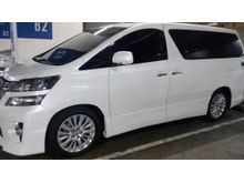 2013 Toyota Vellfire 2.4 ZG Van Wagon
