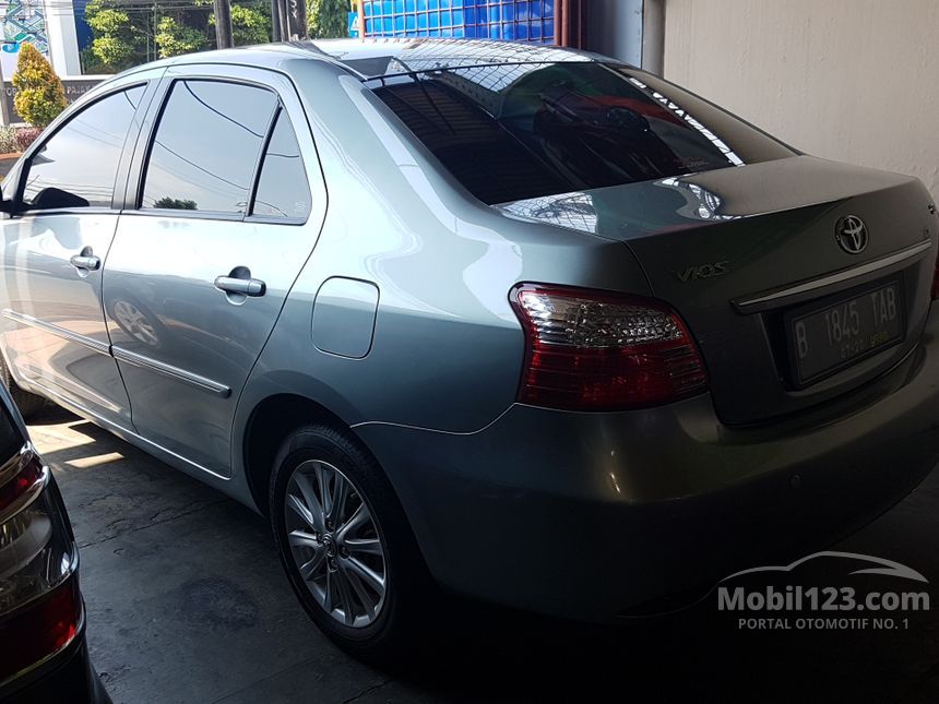 Jual Mobil Toyota Vios 2010  G 1 5 di Banten Automatic 