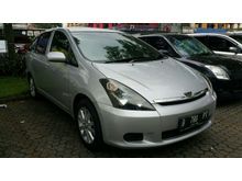 2004 Toyota Wish 1.8 MPV Minivans