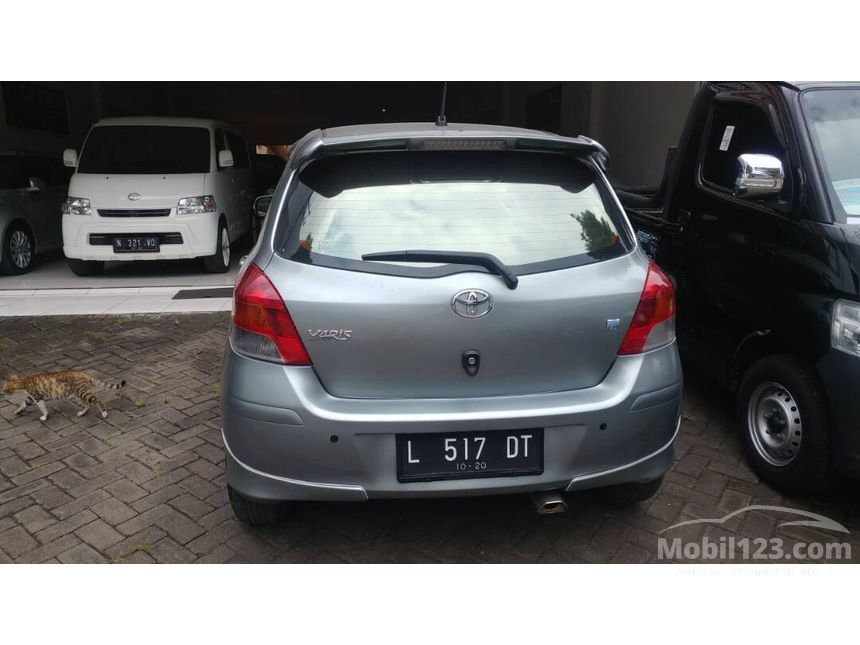 Jual Mobil Toyota Yaris 2010 E 1.5 di Jawa Timur Automatic 