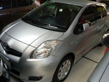 2011 Toyota Yaris Type E AT, Muluss,TDP Ringan..