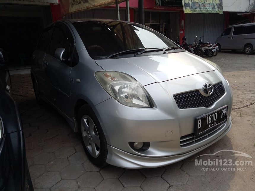 Jual Mobil  Toyota  Yaris  2006 S 1 5 di DKI Jakarta 