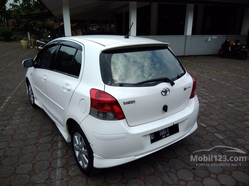 Jual Mobil  Toyota Yaris  2010 S Limited 1 5 di Jawa Barat  