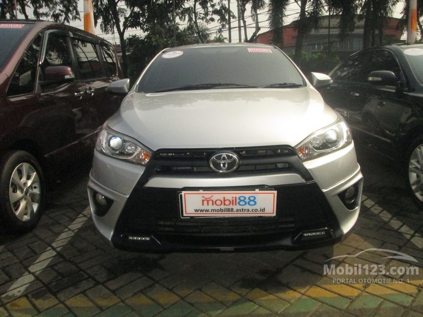 Jual Mobil Toyota Yaris 2014  TRD Sportivo 1 5 di DKI 