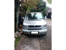 1998 Volkswagen Caravelle 2.5 MPV Minivans