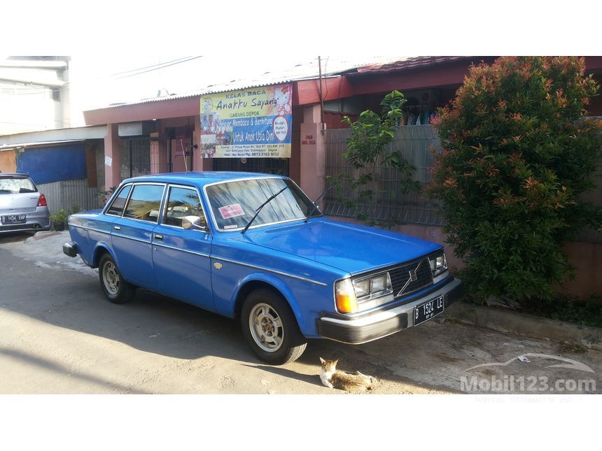 Jual Mobil  Volvo  244 1975 2 1 di DKI Jakarta Manual Sedan 