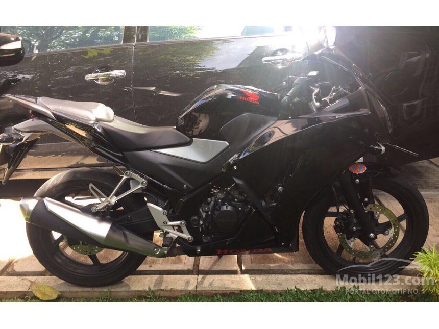 Honda CBR 2016 150 0.2 di Banten Manual Sport Bike Hitam 