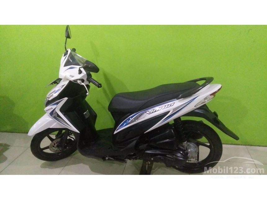 Jual Motor Honda Vario 2015 110 Automatic 0.1 di Banten 