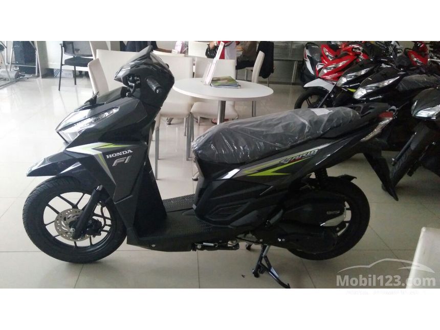 Jual Motor Honda Vario 2017 125 0.1 di Jawa Barat 