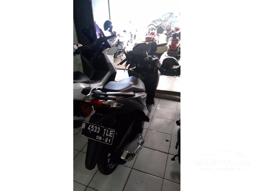 Jual Motor  Honda  Vario  2019 150  0 2 di DKI Jakarta  