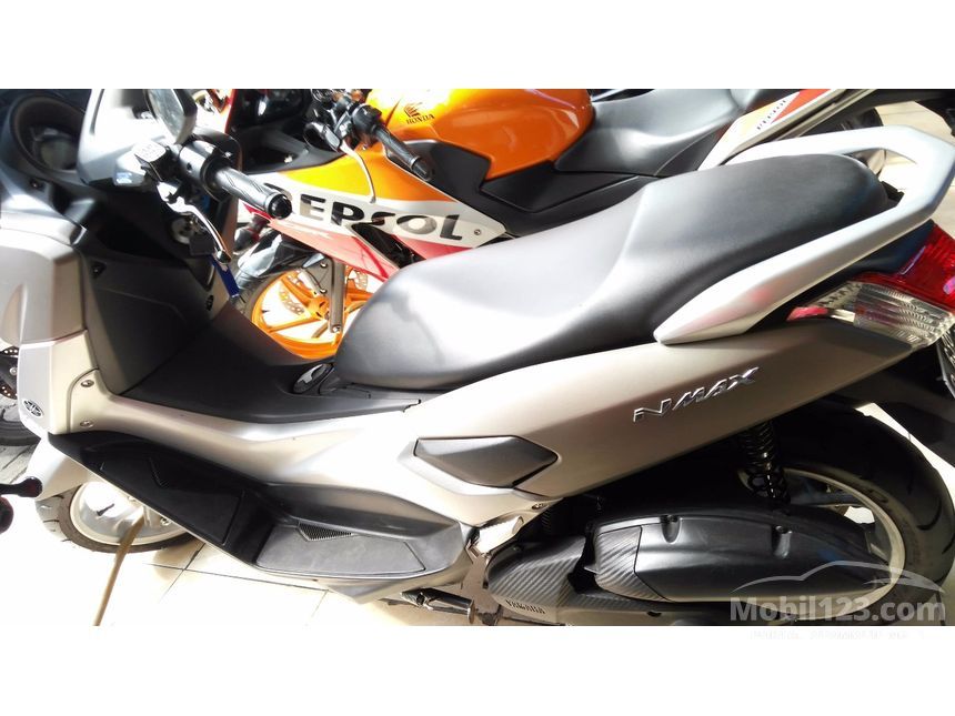 Jual Motor Yamaha N-MAX 2016 150 Automatic 0.2 di DKI 