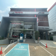 AUTO 2000 Wahid Hasyim