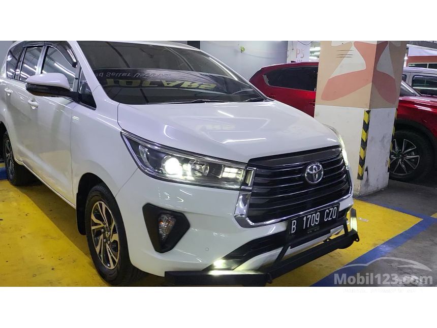 Jual Mobil Toyota Kijang Innova 2020 V 2.4 di DKI Jakarta Automatic MPV Putih Rp 378.000.000