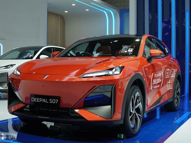 Changan Deepal S07 