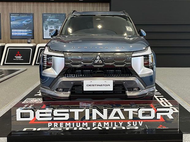 Mitsubishi Destinator 