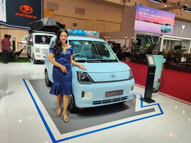 city car mini Seres E1