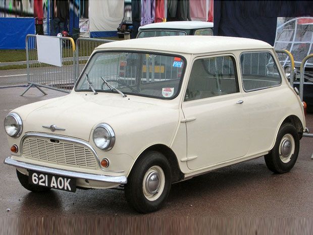 mobil klasik Morris Mini