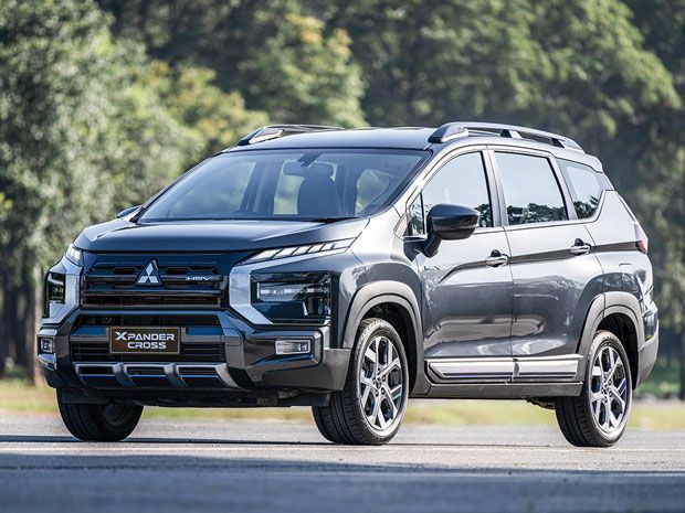 Mitsubishi Xpander Cross hybrid