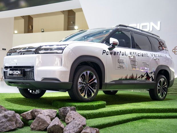 Wuling Eksion 
