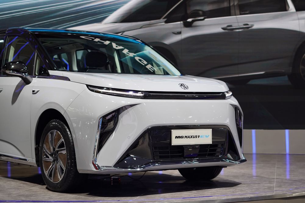 MG Maxus 9 Melenggang di Arena IIMS 2024, Jadi EV MPV Termewah di ...